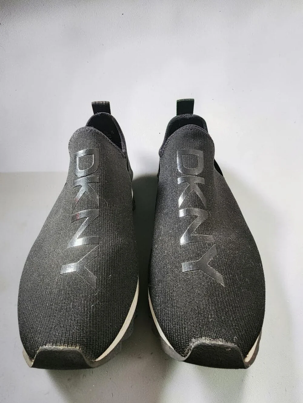 DKNY Black Knit Logo Slip-On Lug Sole Sneakers Women's Size 8